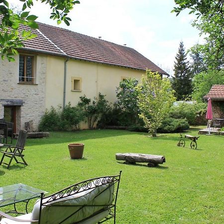 Bed and Breakfast La Bicyclette Fleurie Villemoirieu Exterior foto